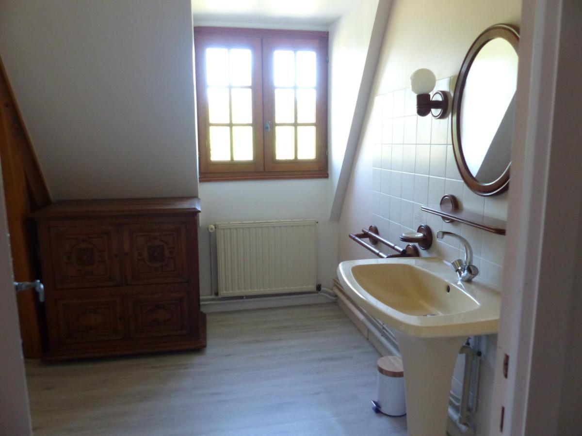 Gite Les Vignettes Bourgeauville Екстер'єр фото